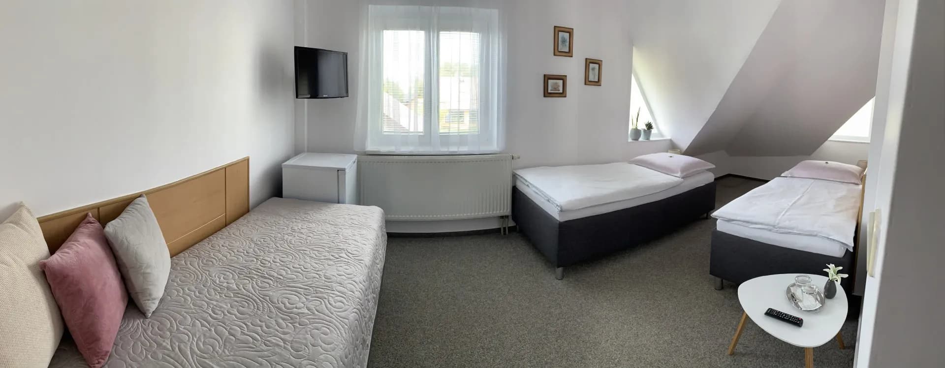 Dreibettzimmer für Familien – Hotel bei der Burg Přimda